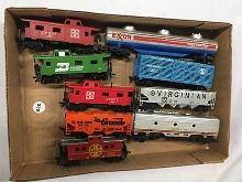 Lot of 9, HO Scale, Train Cars