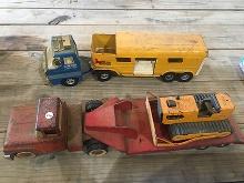 Lot of 2 Trucks and Trailers