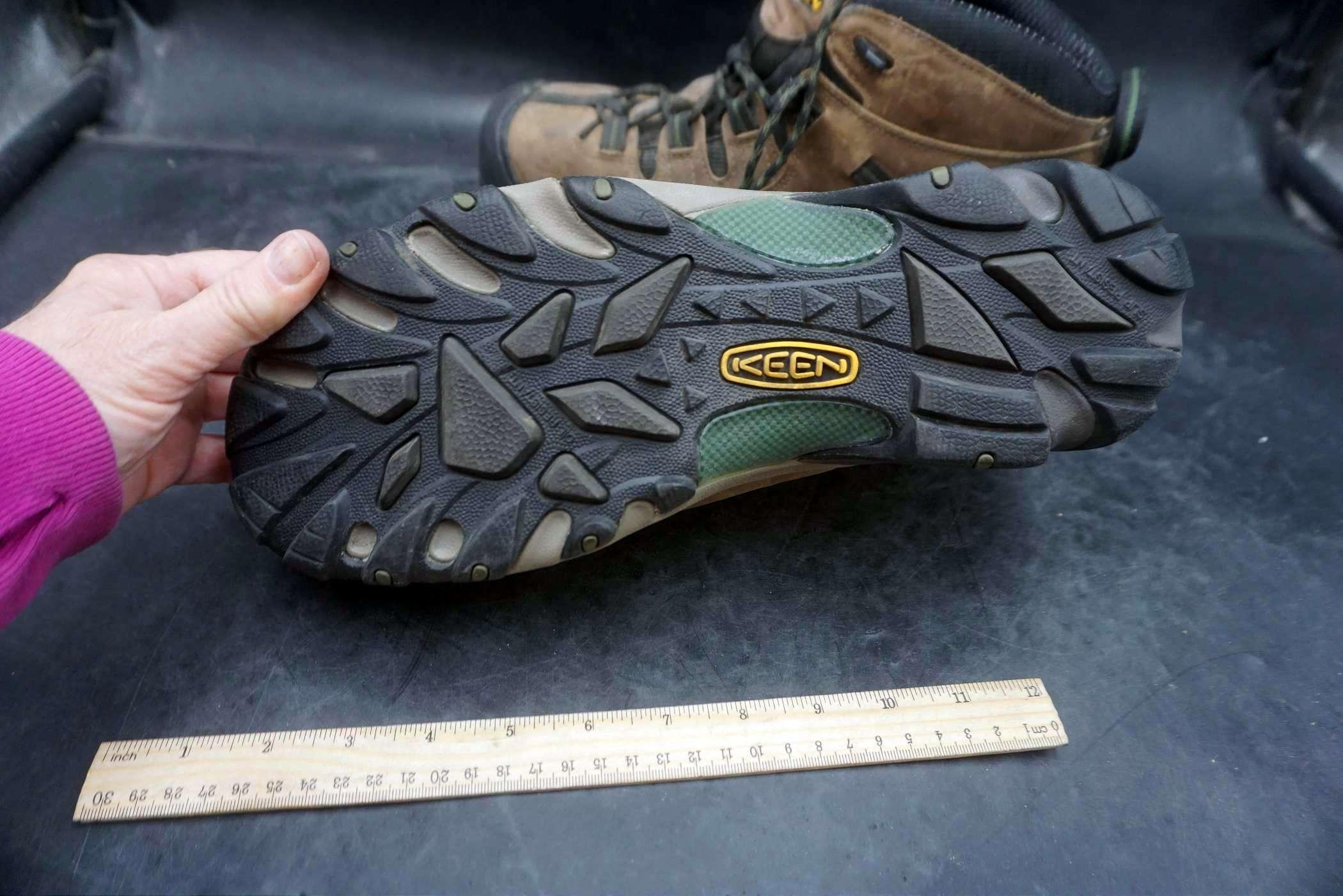 Keen Boots (Size 11D)