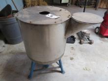 Stainless Steel Pot on Stand