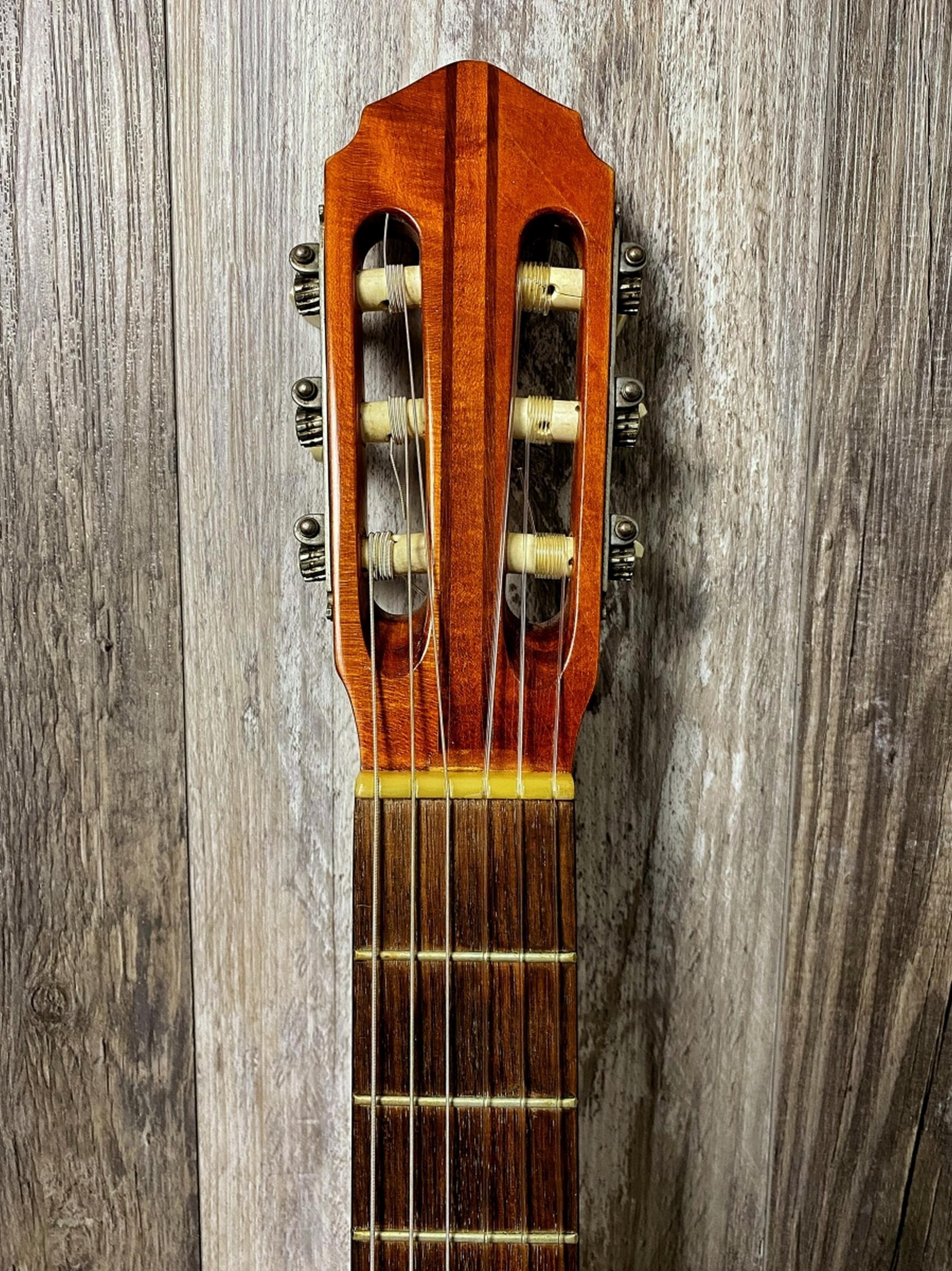 1971 Cordova Classical ACC Guitar Hard Case