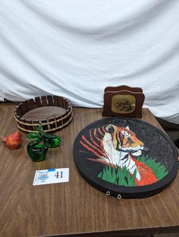tiger painting, green glass swans, etc