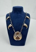 Navajo Sterling Agate Mountain Lion Claw Necklace