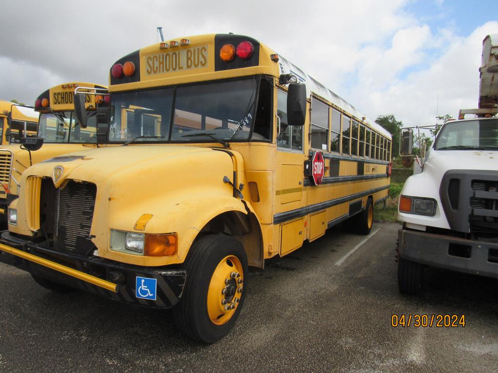 2004 International School Bus