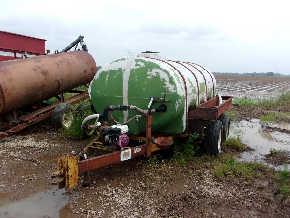 KBH apx 1,600 gal tank, wagon & pump