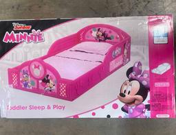 Delta Children Minnie Mouse Plastic Sleep and Play Toddler Bed