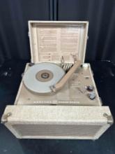 Vintage Newcomb Solid State Suitcase Phonograph