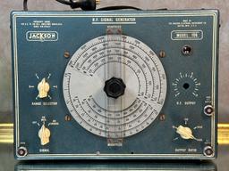 Jackson Model 106 RF Signal Generator