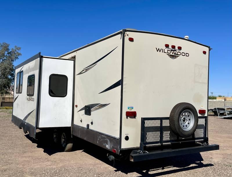 2018 Forest River WildWood T27RBK Travel Trailer with Slide Out