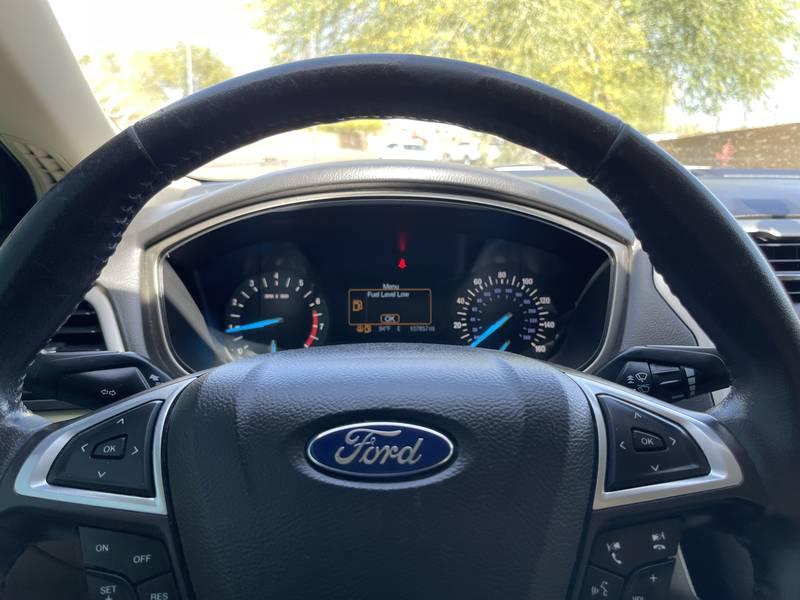 2016 Ford Fusion SE 4 Door Sedan