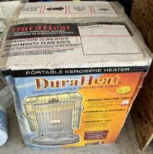 DuraHeat Portable Convection Kerosene Heater in box