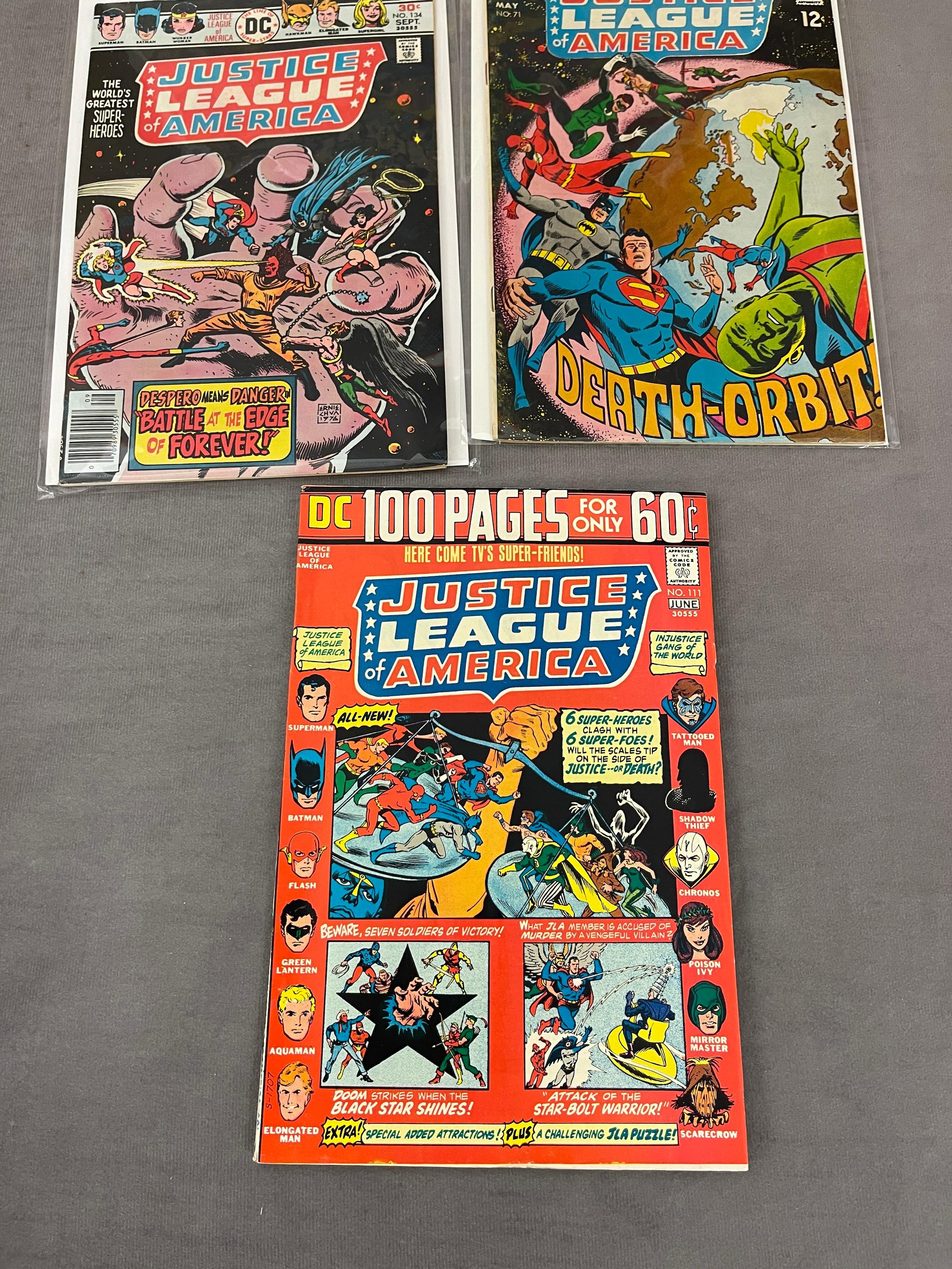 Justice League of America #68, #70, #71, #111, #134 DC Comic Book Collection Lot