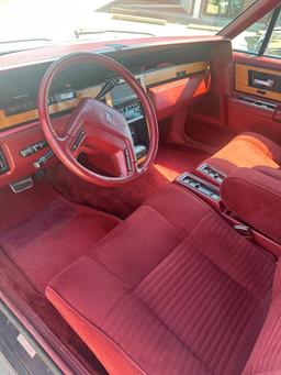 1985 Lincoln Continental 4 Door Sedan