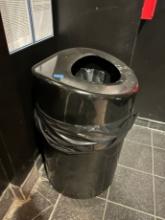 BLACK METAL TRASH RECEPTICAL WITH OPEN LID