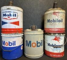Lot 5 Vintage 50s-70s Mobil Gas Station 5 Gallon Motor Oil Can Lot