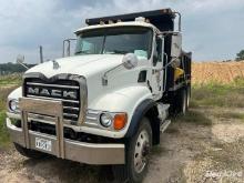 2006 MAC DUMP TRUCK CV713