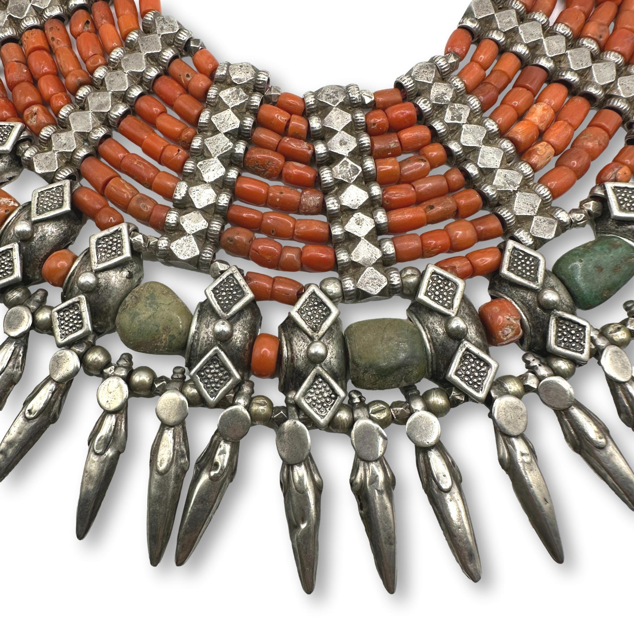 Vintage Tribal Coral and Silver Alloy Necklace