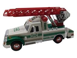 1994 NIB Hess Gasoline Rescue Truck