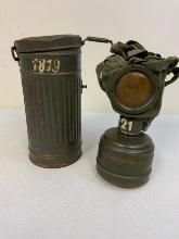 WWII GERMAN M30 GAS MASK WITH CANNISTER NAMED