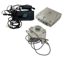 Vintage Gaming Consoles | PlayStation 2 and Sega Dreamcast Console