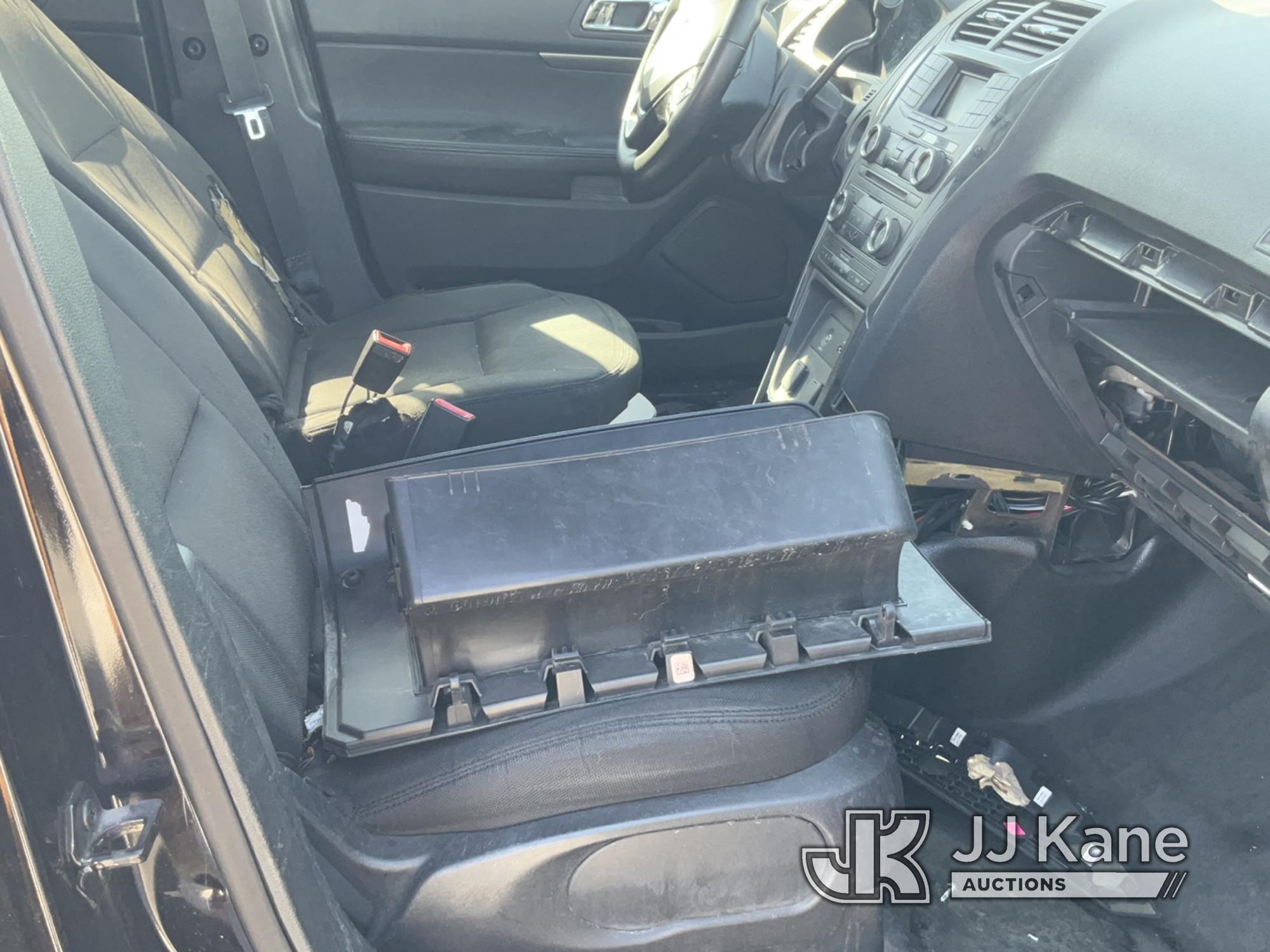 (Las Vegas, NV) 2017 Ford Explorer AWD Police Interceptor No Engine & Transmission, Missing Parts