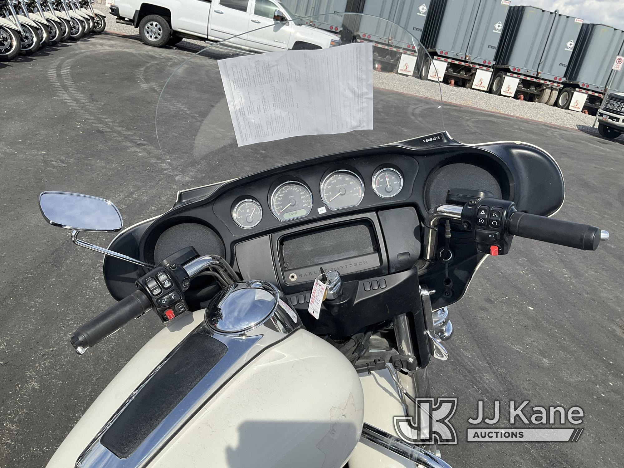 (Las Vegas, NV) 2019 Harley-Davidson FLHTP Police Missing Mirror RUNS & Moves