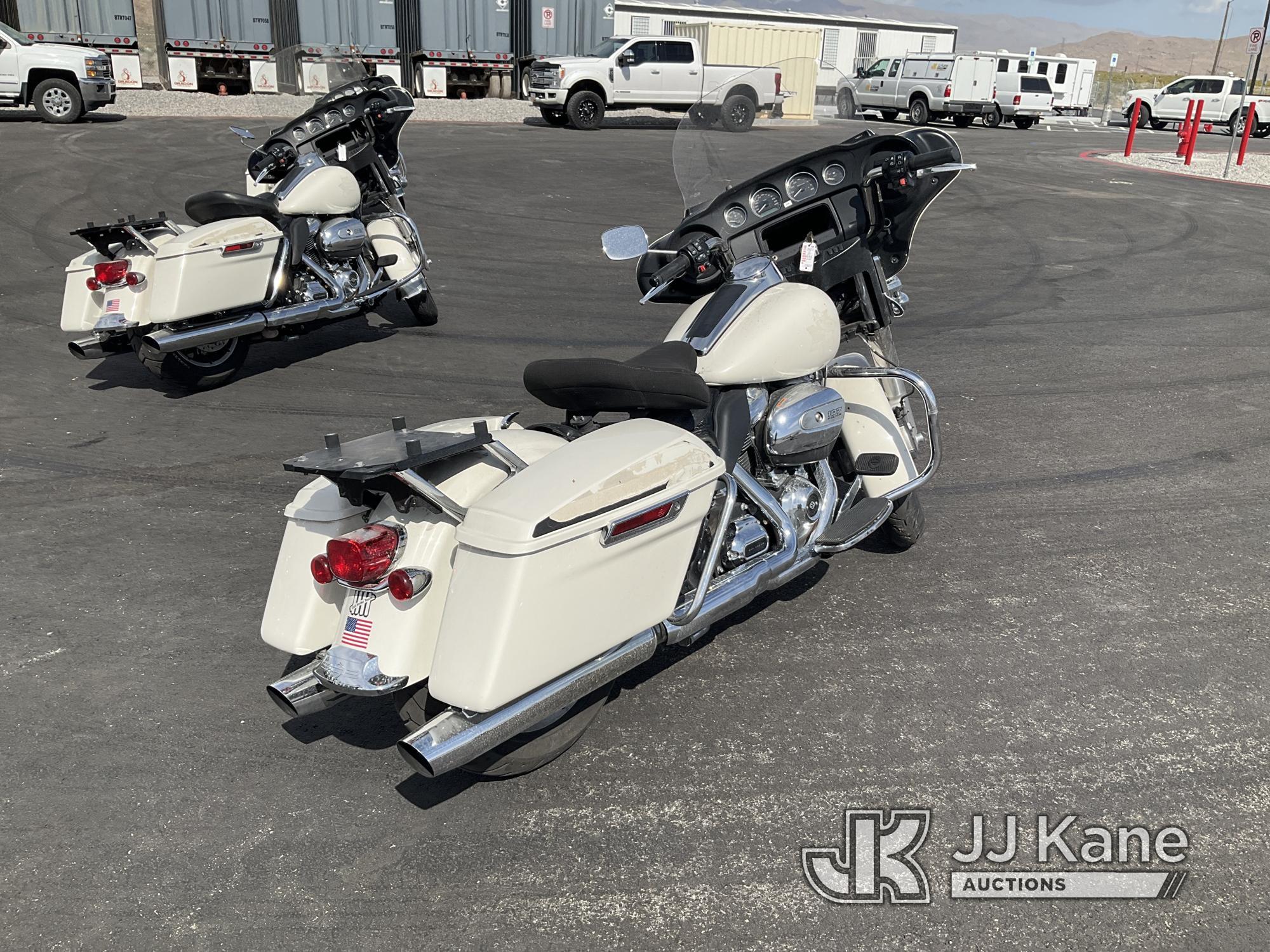 (Las Vegas, NV) 2018 Harley-Davidson FLHTP Police Missing Mirror Jump To Start, Runs & Moves