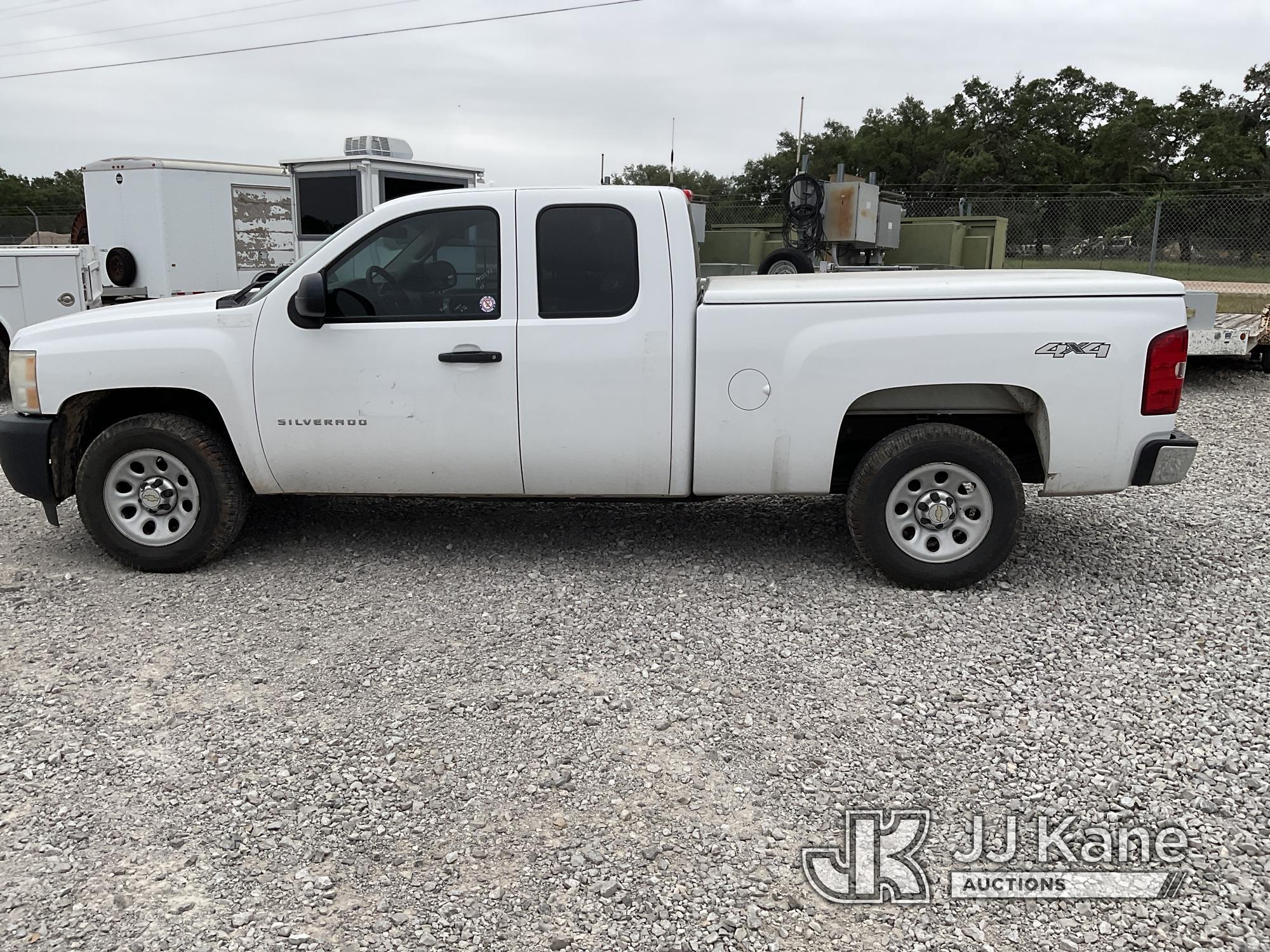 (Johnson City, TX) 2011 Chevrolet Silverado 1500 4x4 Extended-Cab Pickup Truck, , Cooperative owned