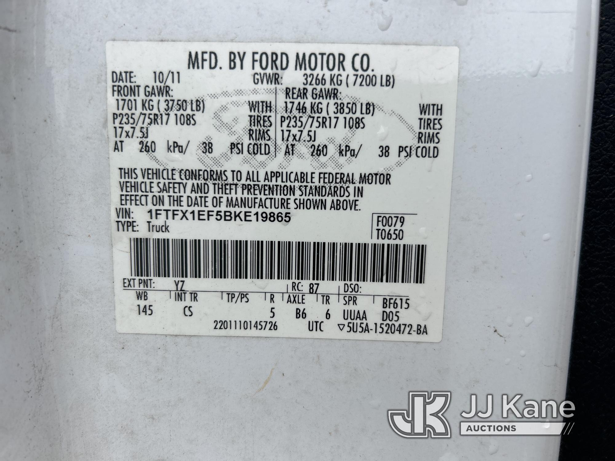 (Hawk Point, MO) 2011 Ford F150 4x4 Extended-Cab Pickup Truck Runs & Moves) (Check Engine Light On)