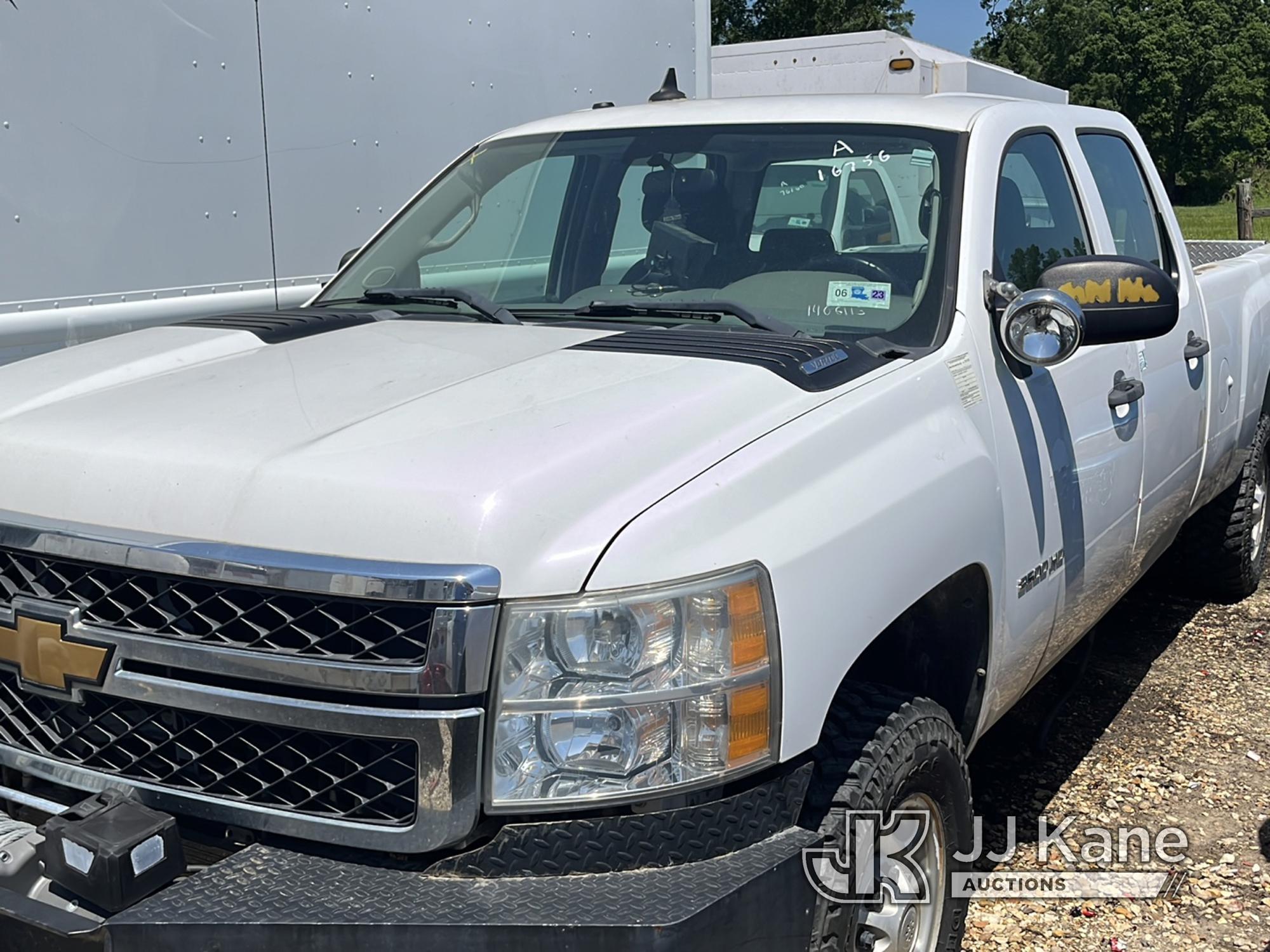 (Robert, LA) 2012 Chevrolet Silverado 2500 Crew-Cab Pickup Truck Not Running, Condition Unknown)   (