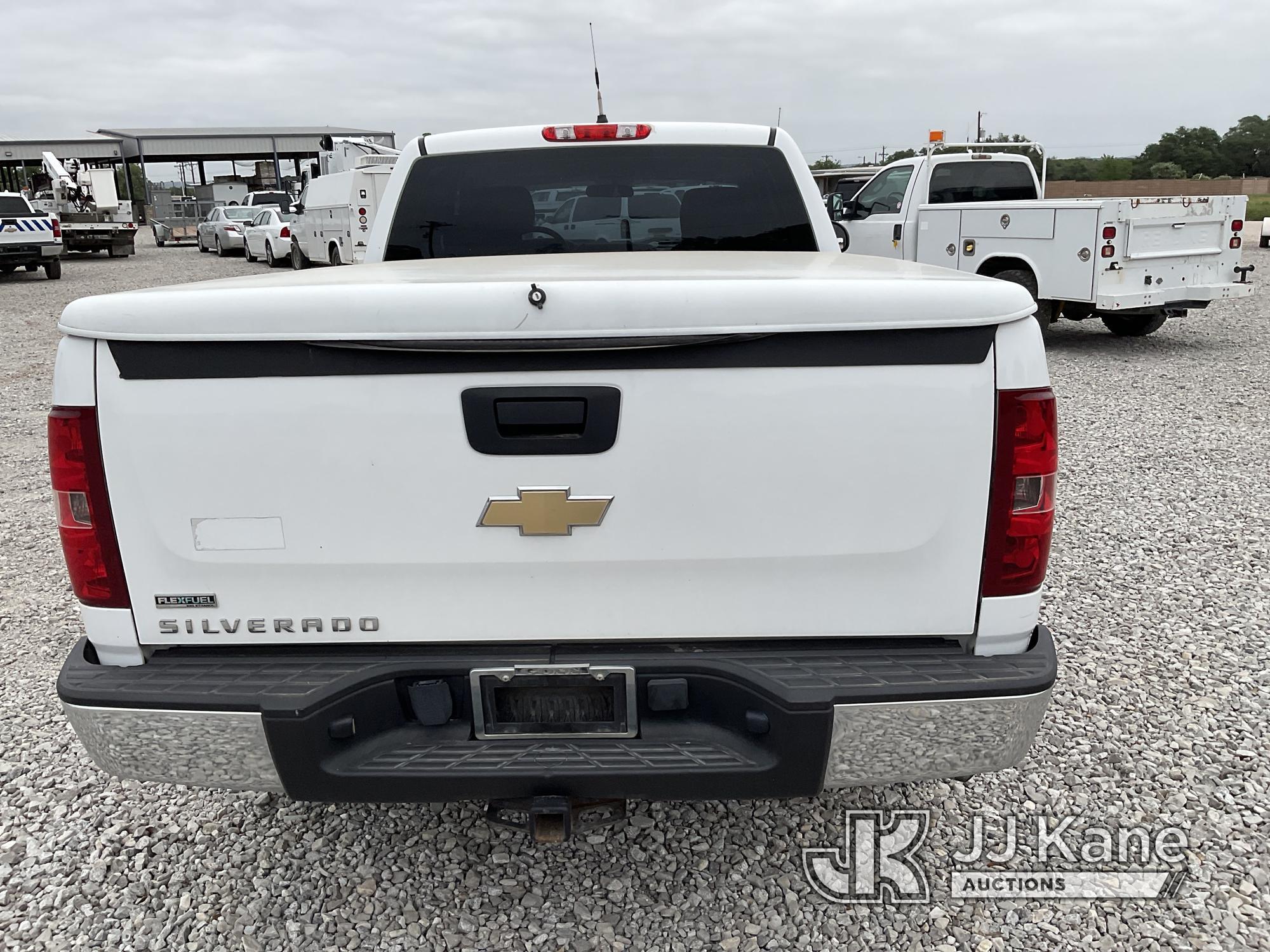 (Johnson City, TX) 2011 Chevrolet Silverado 1500 4x4 Extended-Cab Pickup Truck, , Cooperative owned