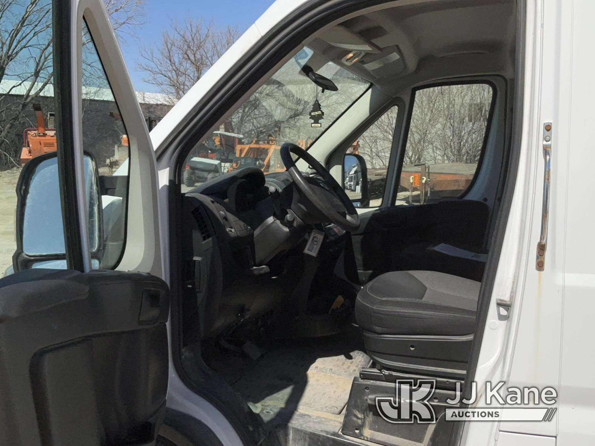 (Des Moines, IA) 2016 RAM 2500 Promaster High Roof Tradesman Cargo Van Runs & Moves