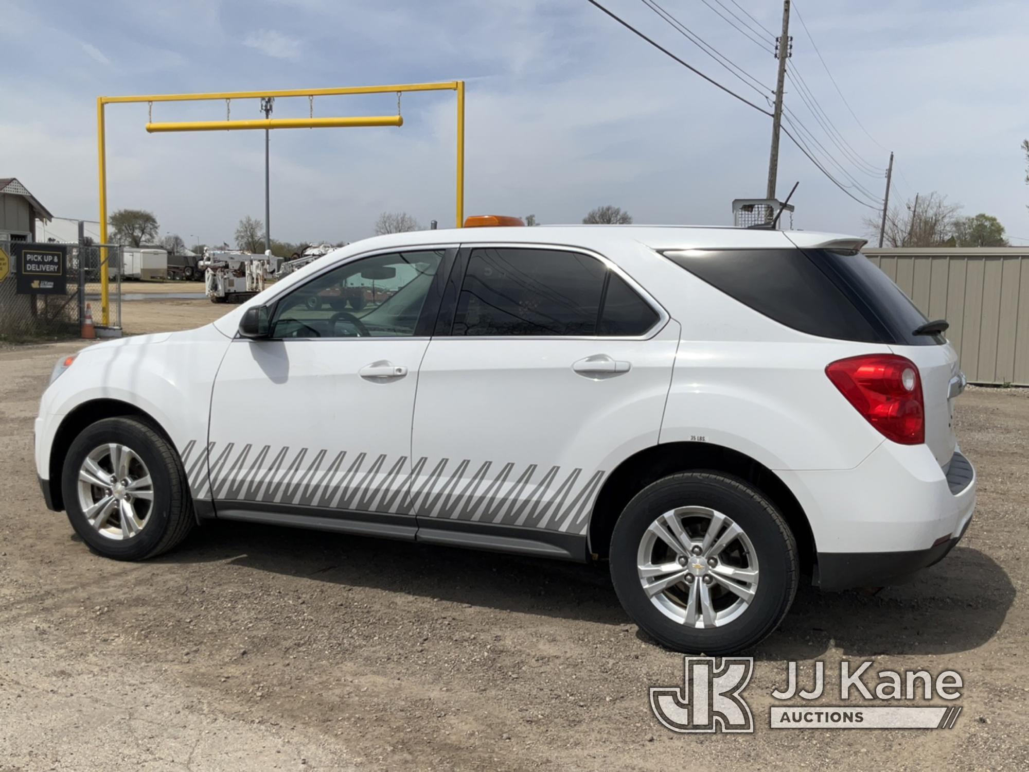 (South Beloit, IL) 2014 Chevrolet Equinox AWD 4-Door Sport Utility Vehicle Runs & Moves) (Paint Dama