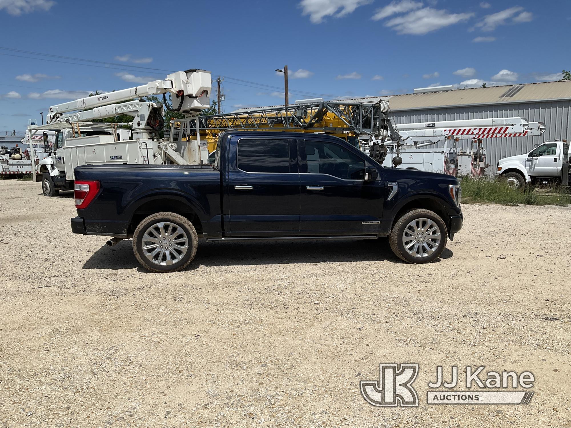 (San Antonio, TX) 2021 Ford F150 4x4 Crew-Cab Pickup Truck Runs & Moves) (Jump To Start) (Check Engi