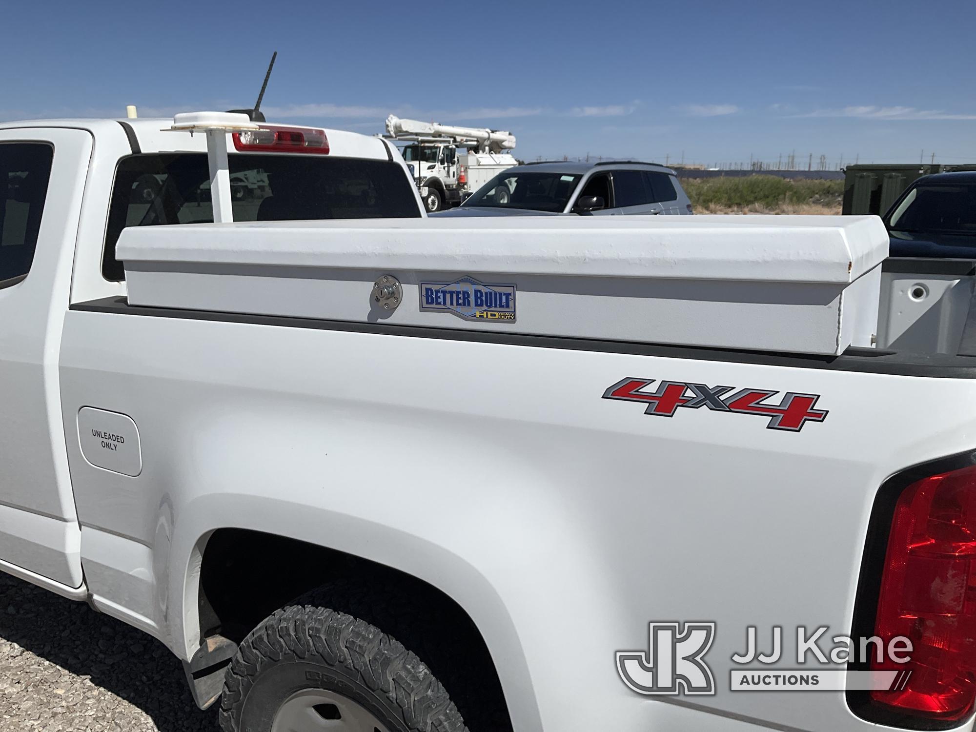 (El Paso, TX) 2016 Chevrolet Colorado 4x4 Extended-Cab Pickup Truck Runs & Drives) (Jump To Start