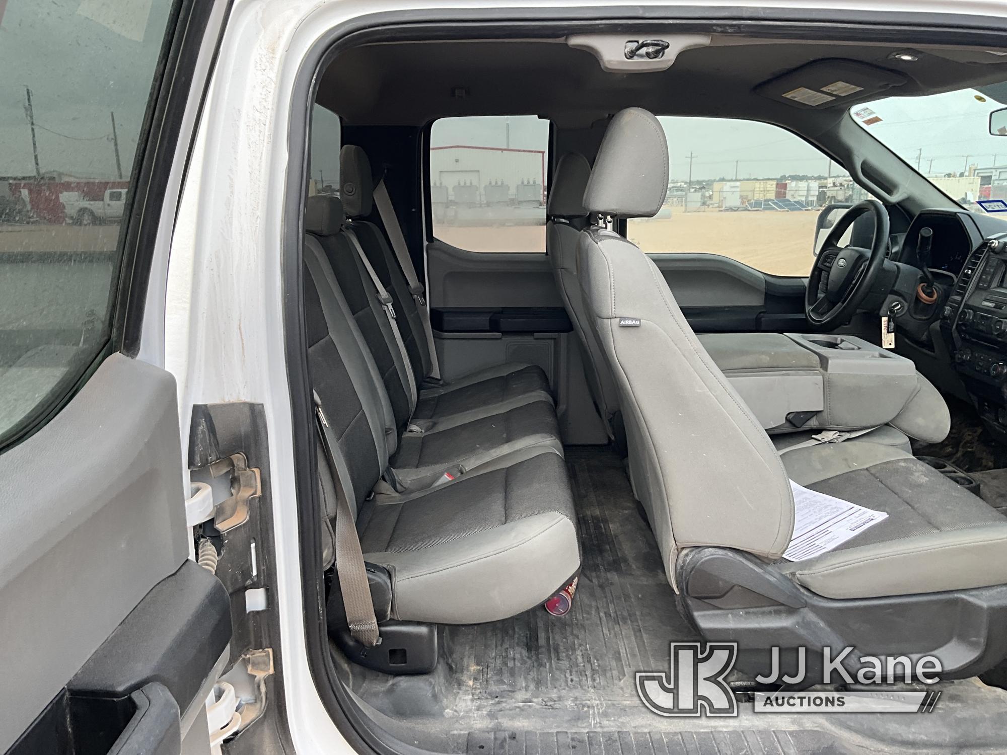(Midland, TX) 2017 Ford F150 4x4 Extended-Cab Pickup Truck Runs & Moves) (Jump To Start, Paint & Bod