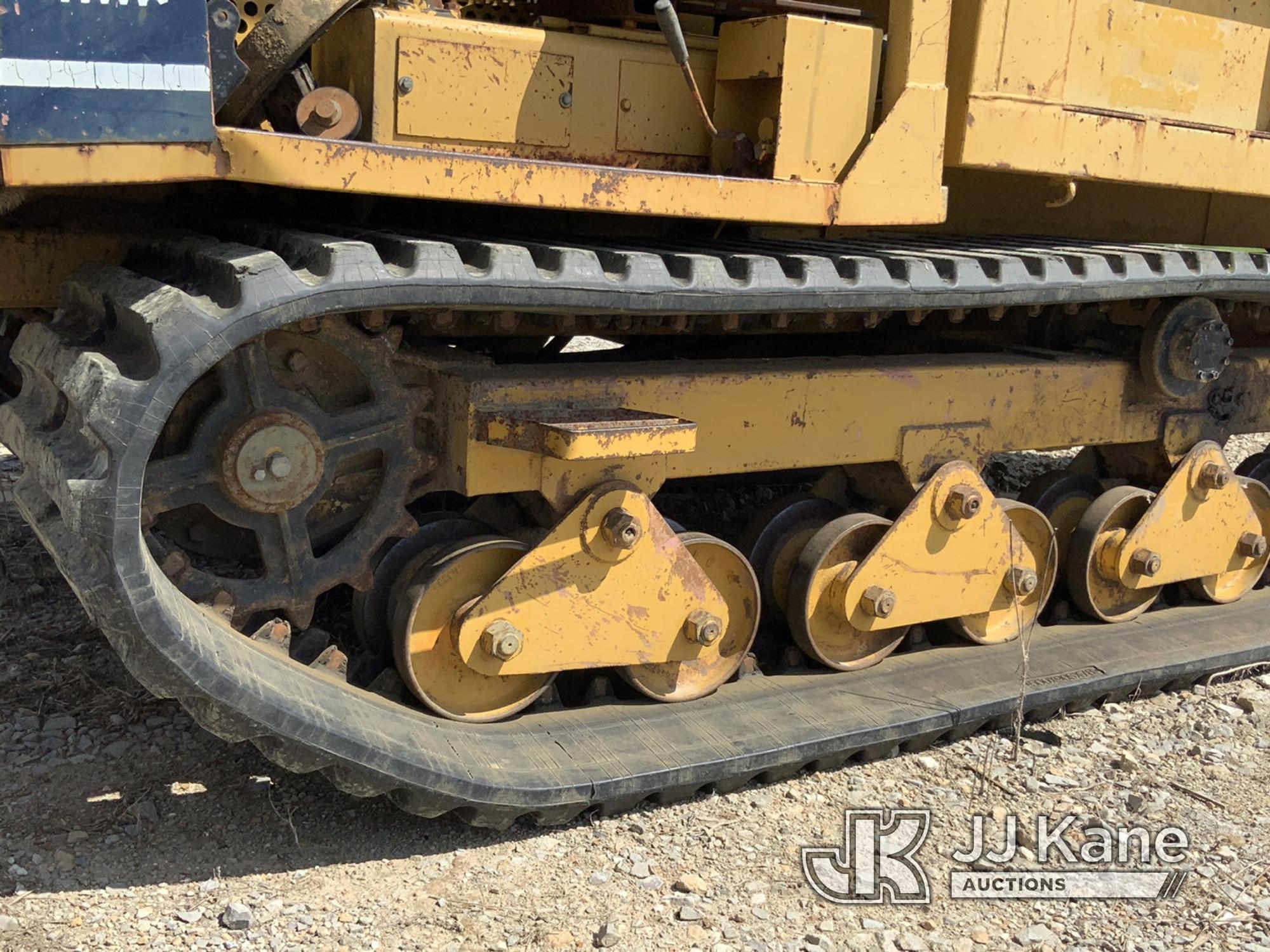 (Tipton, MO) 1988 Marooka MST600 All-Terrain Track Machine Dump Runs, Will Not Move, Bad Drive Motor