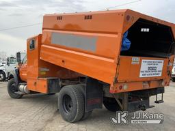 (South Beloit, IL) 2012 Ford F750 Chipper Dump Truck Runs, Moves & Upper Operates) (Check Engine Lig