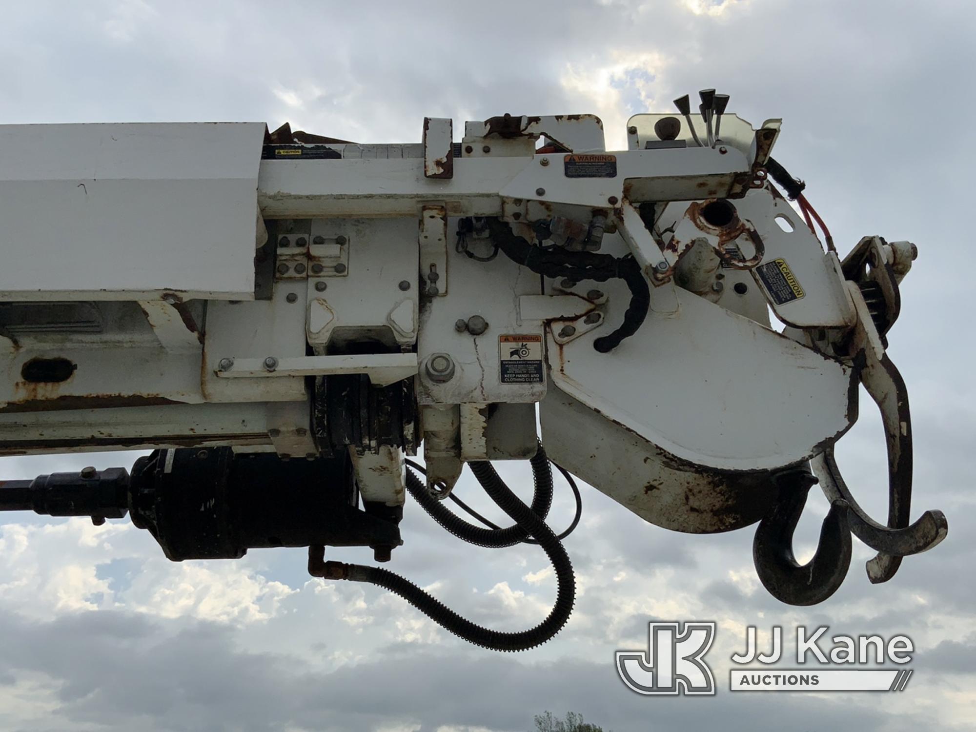 (Tipton, MO) Altec DM47-TR, Digger Derrick rear mounted on 2008 International 4300 Utility Truck Run