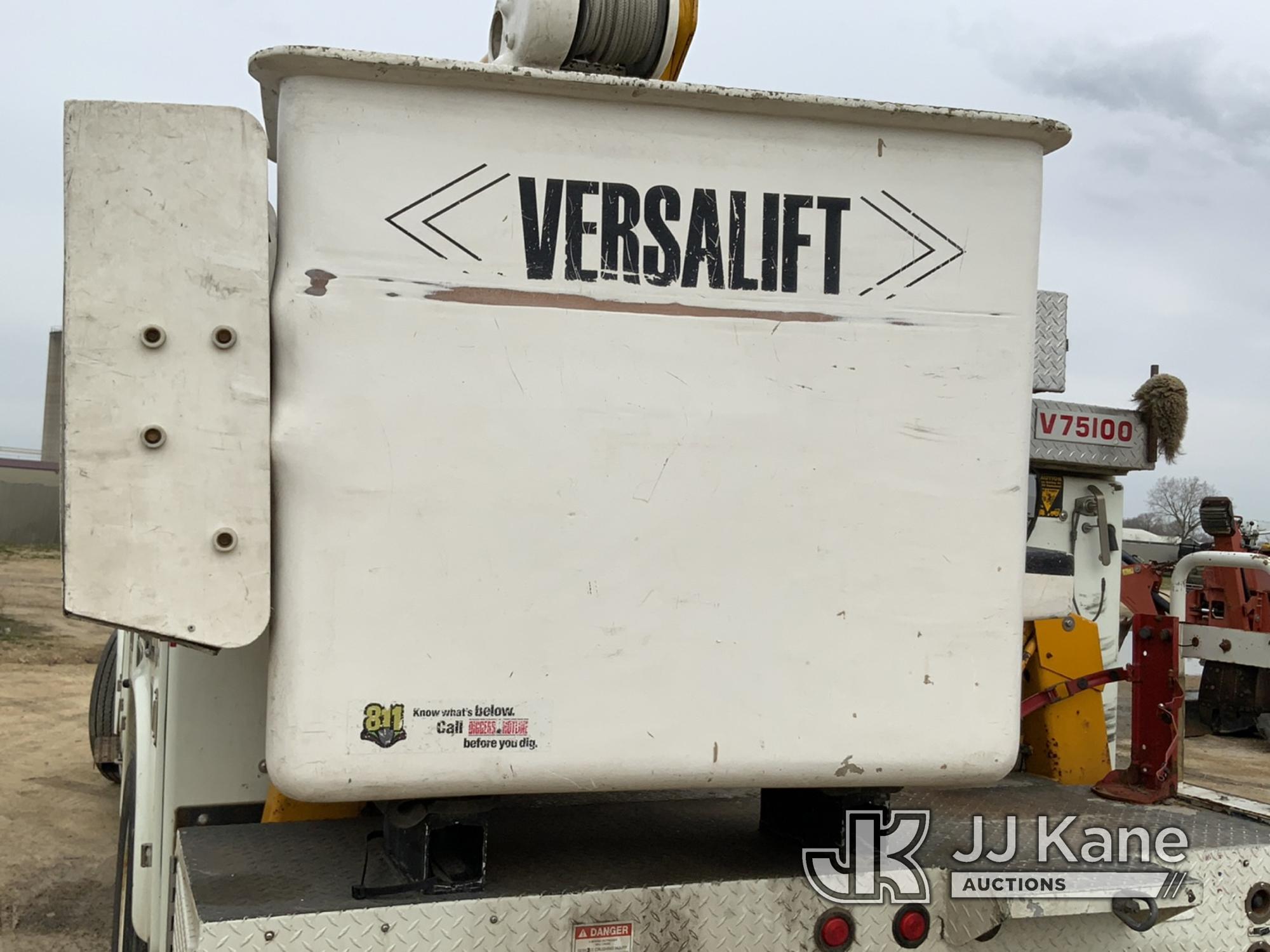 (South Beloit, IL) Versalift VST-6000I, Articulating & Telescopic Material Handling Bucket Truck cen
