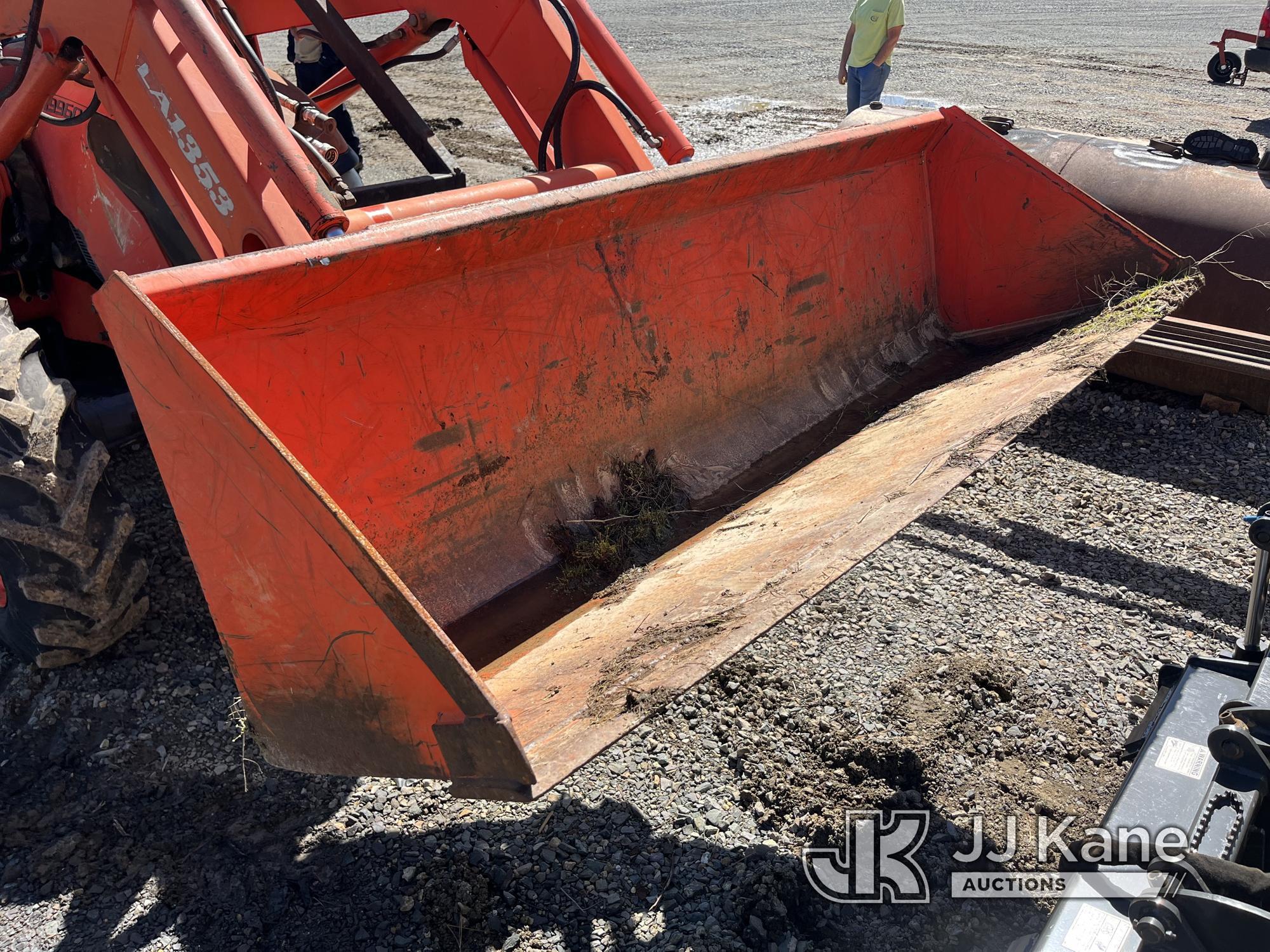 (Homer, LA) Kubota M9960 Utility Tractor Runs & Moves) (Will Not Stay in Gear, Condition Unknown, Mi