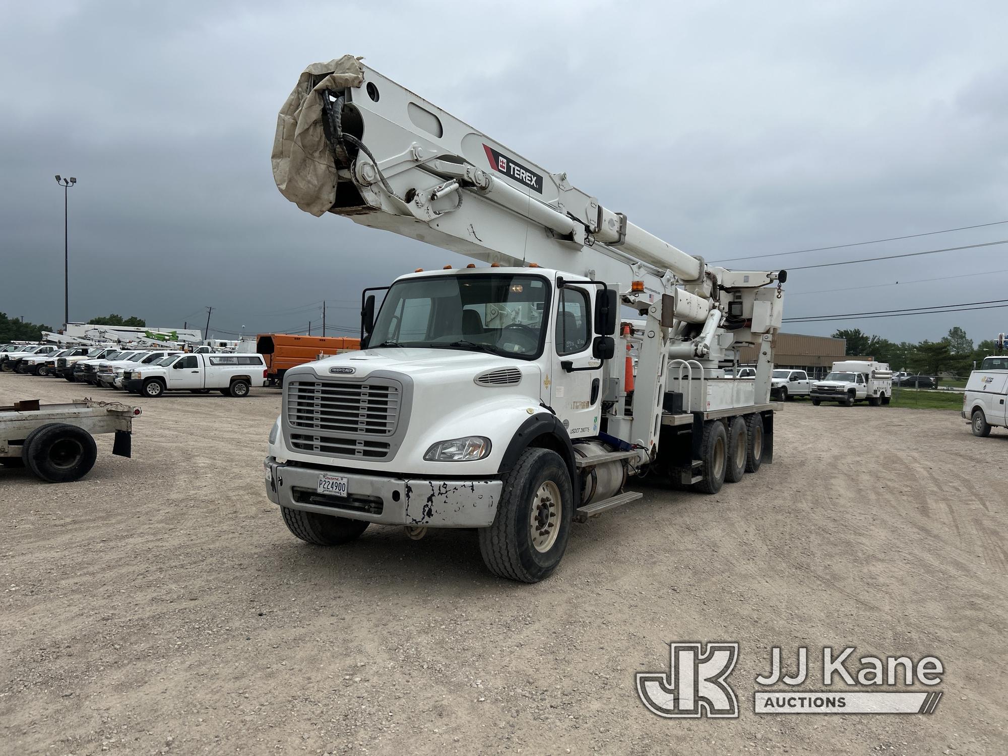 (Waxahachie, TX) Terex TM125, Articulating & Telescopic Material Handling Bucket Truck rear mounted