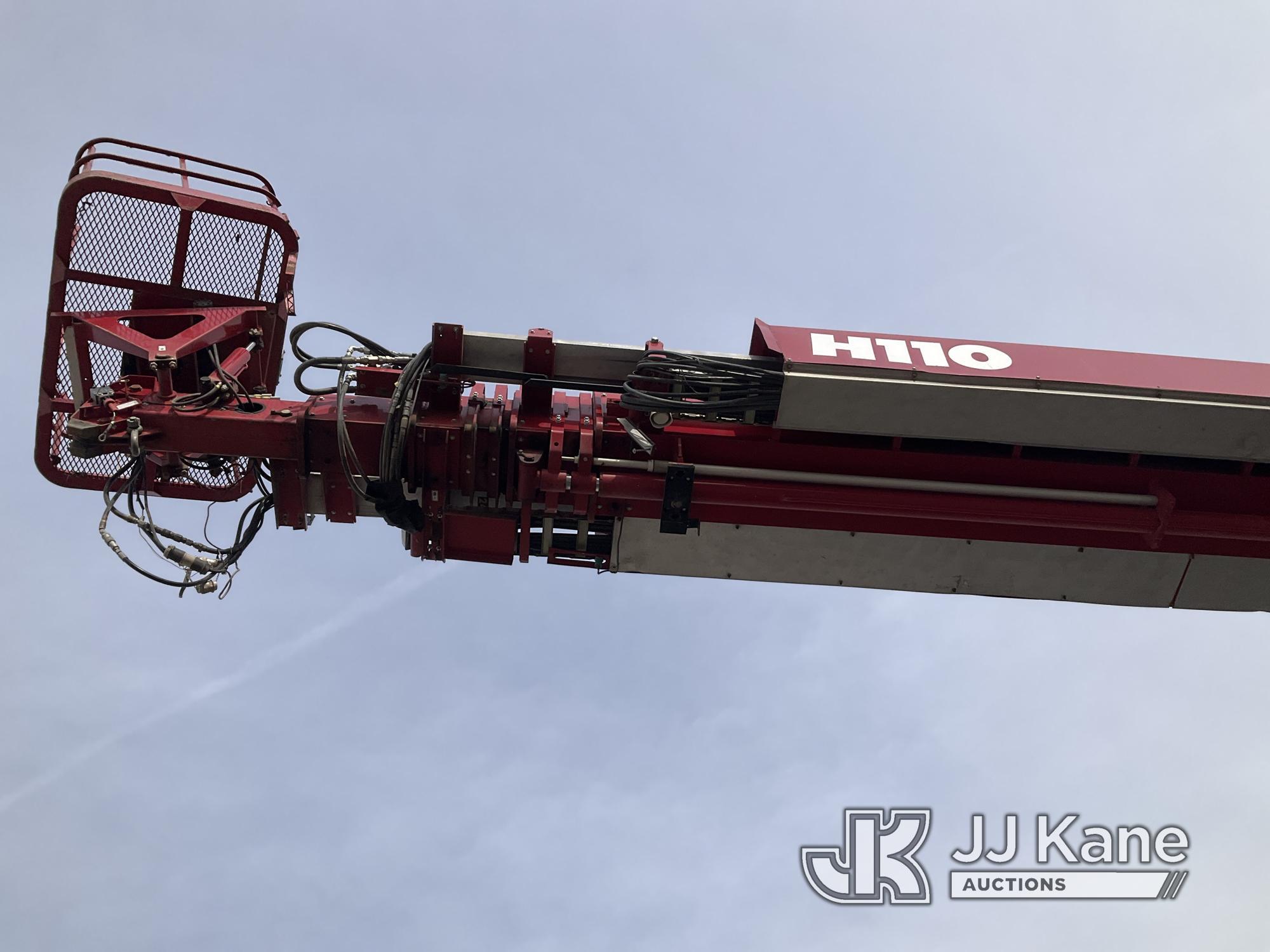 (Kansas City, MO) Elliott H110F, Telescopic Non-Insulated Sign Crane/Platform Lift mounted behind ca