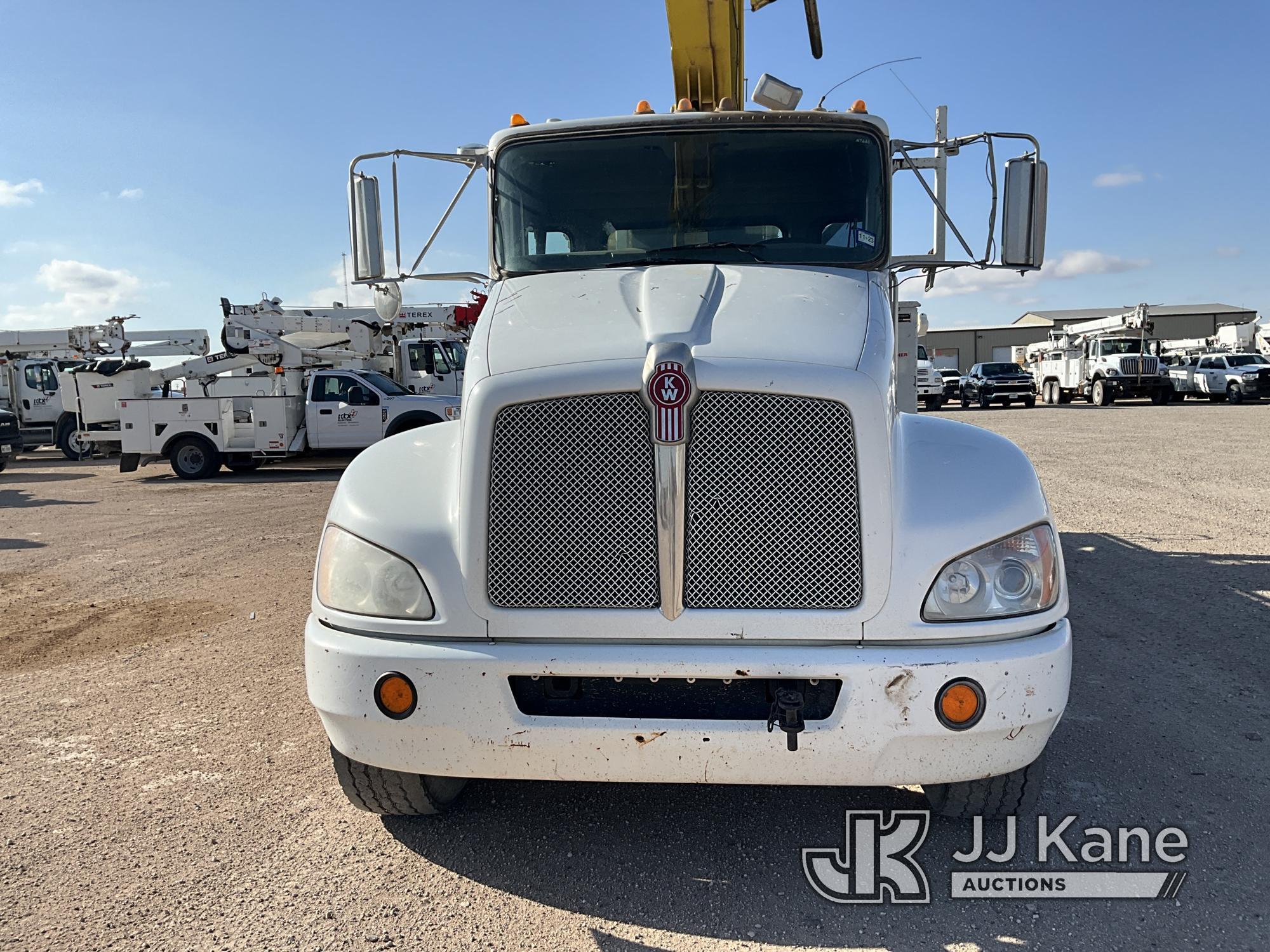 (Midland, TX) Terex/Telelect XL4045, Digger Derrick rear mounted on 2009 Kenworth T300 4x4 Flatbed/U