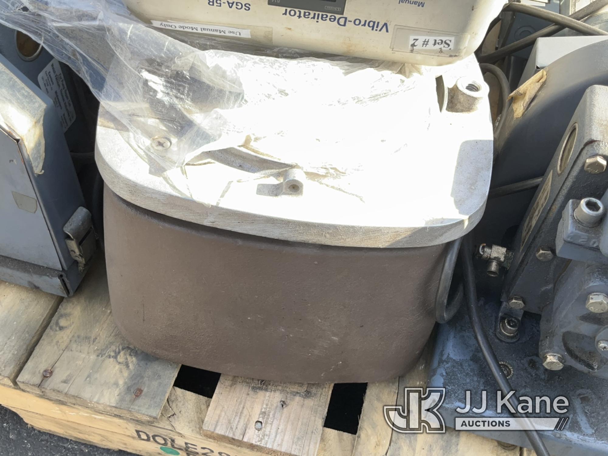 (Jurupa Valley, CA) Vacuum Pumps Used