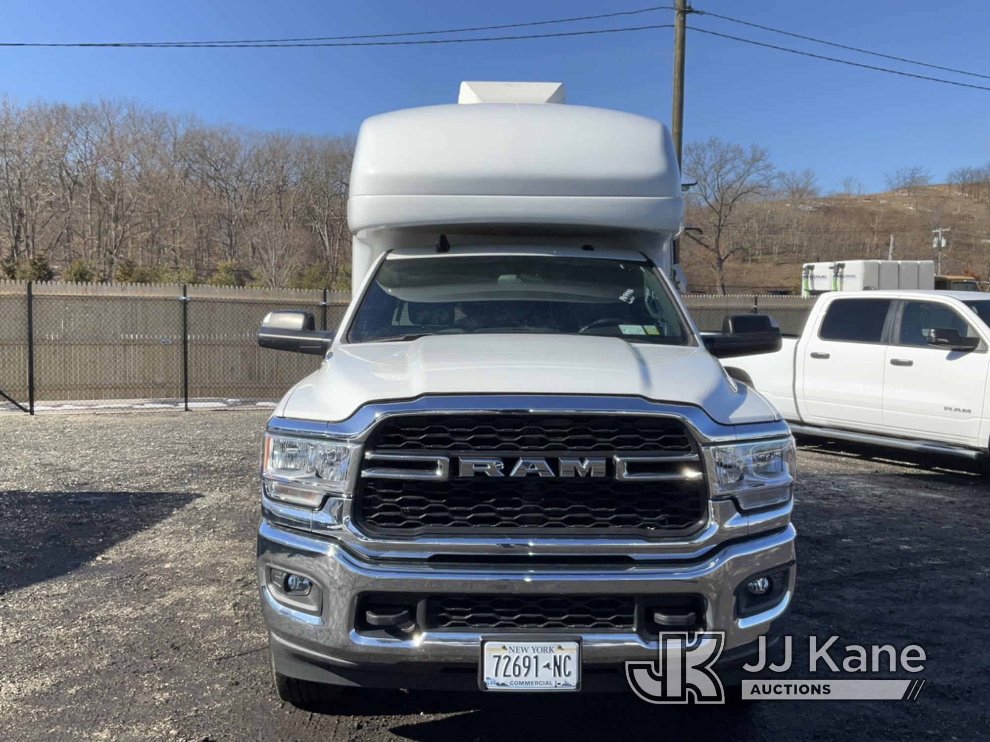 (Kings Park, NY) 2022 RAM 2500 4x4 Pickup Truck Runs & Moves) (Inspection and Removal BY APPOINTMENT