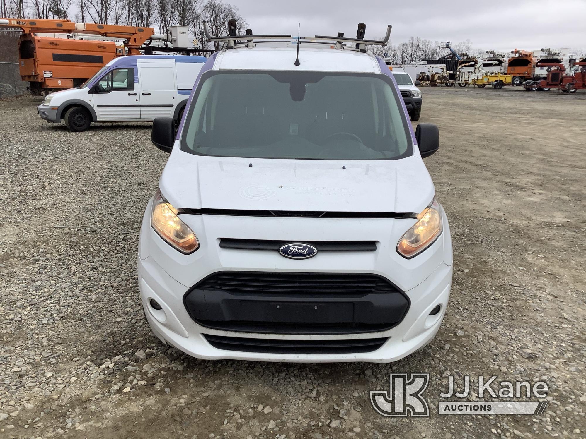 (Shrewsbury, MA) 2016 Ford Transit Connect Mini Cargo Van Runs & Moves) (Check Engine Light On, Rust