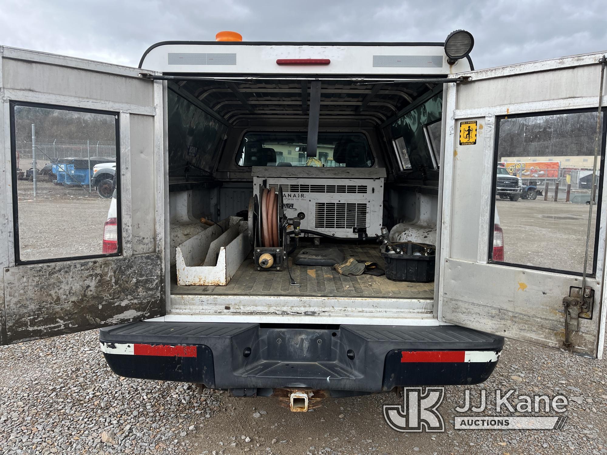 (Smock, PA) 2013 Ford F250 Extended-Cab Pickup Truck Title Delay) (Runs & Moves, Engine Noise, Air C