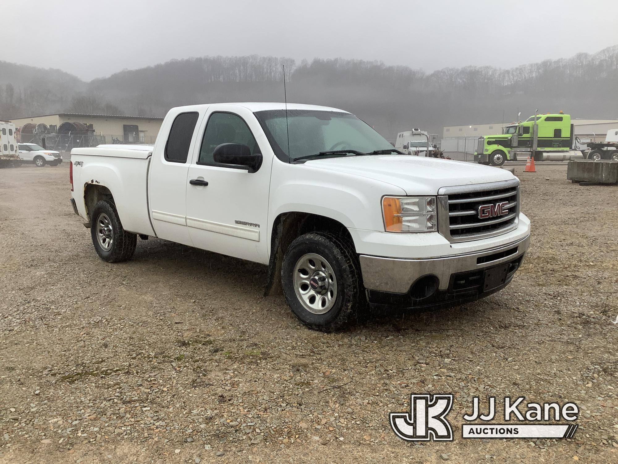 (Smock, PA) 2012 GMC Sierra 1500 4x4 Extended-Cab Pickup Truck Title Delay) (Runs & Moves, Rust, Pai