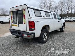 (Smock, PA) 2012 GMC Sierra 2500HD 4x4 Extended-Cab Pickup Truck Title Delay) (Runs & Moves, Jump To